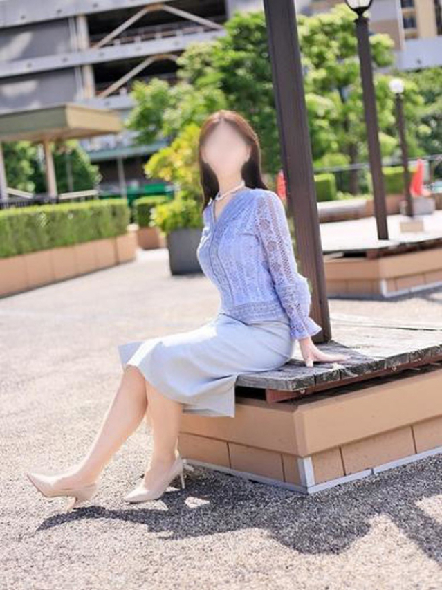 中井いくみ（こあくまな人妻・熟女たち　 西川口店（KOAKUMAグループ））