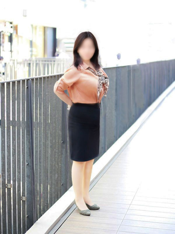 朝宮るり（こあくまな熟女たち西川口店(KOAKUMAグループ)）