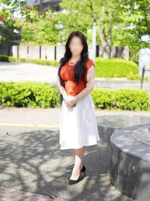 朝宮るり（こあくまな熟女たち西川口店(KOAKUMAグループ)）