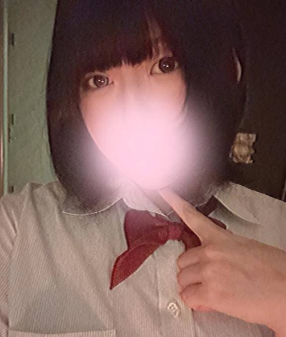 お尻叩かれるだけでエロ想像してイキそう