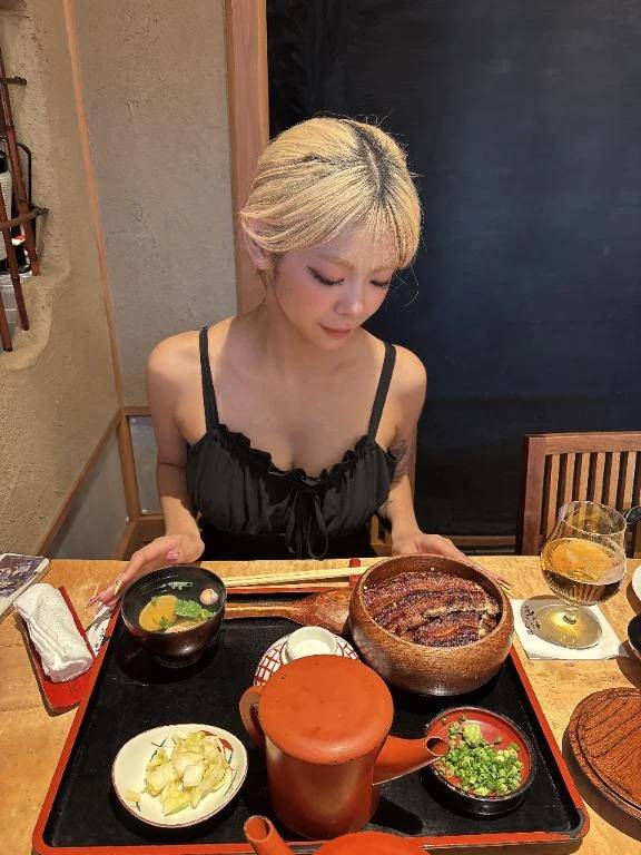 明日ねー！
