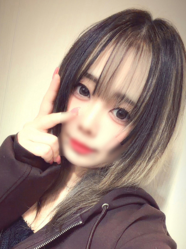 ヤナ（クラブKG）