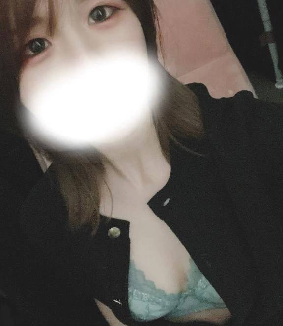 明日☺️