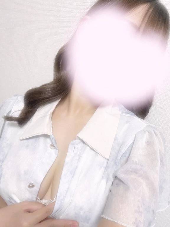 脱がせて