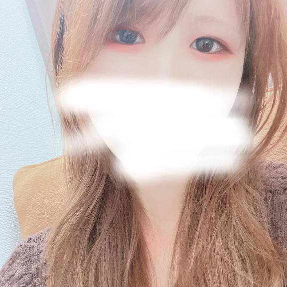 明日😌