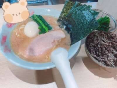 ?明日出勤です?