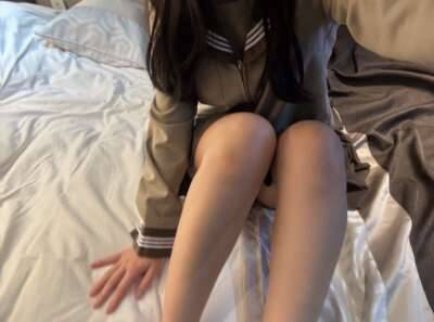 シーツ乱れてる