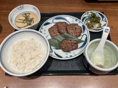 明日も！