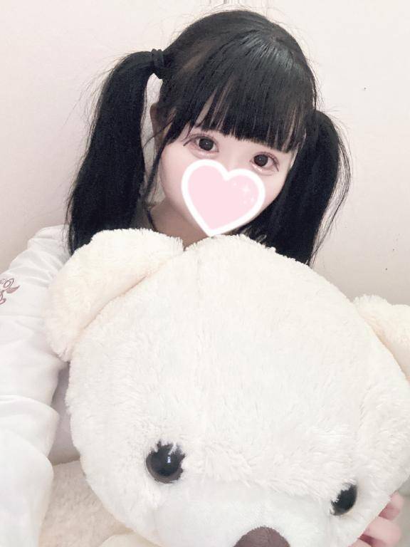 初出勤12時からです！💕