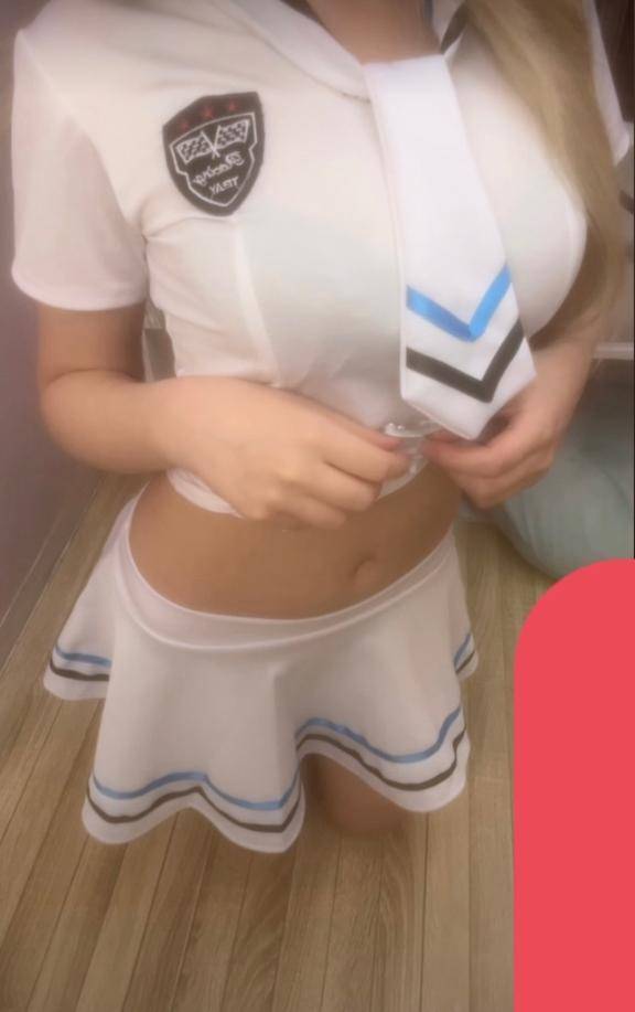 今日出勤です!コスプレ歓迎💖