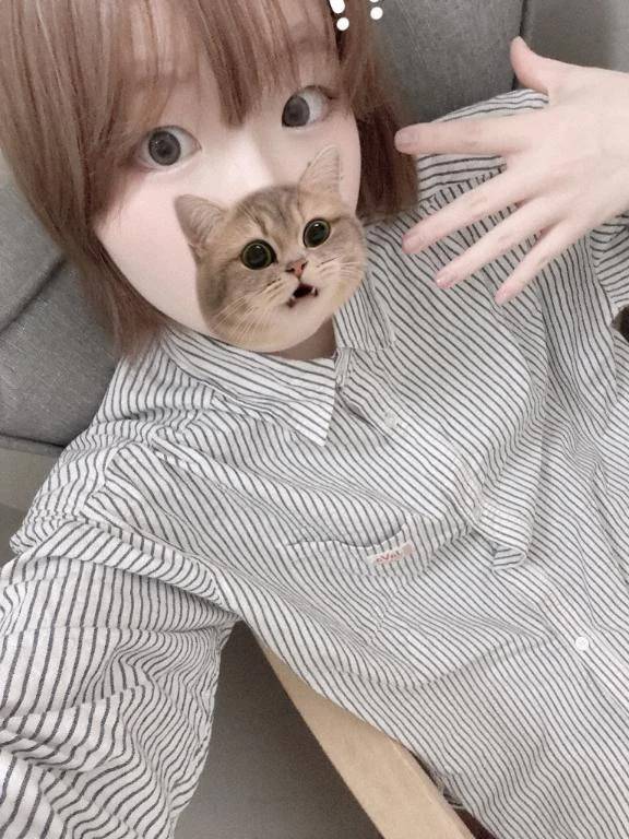 やほほ～出勤！！16:00-から！！！！🥰