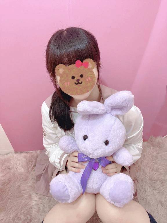 明日一緒に遊ぼ？♡＆今週の出勤予定日☺️