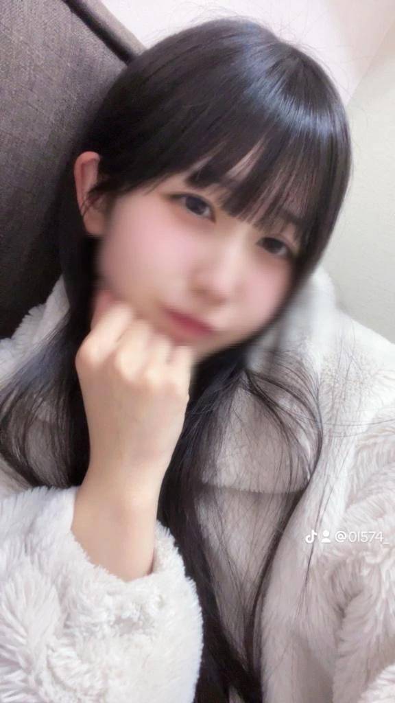 いるよ(ᐡ ̥_ ̫ _ ̥ᐡ)