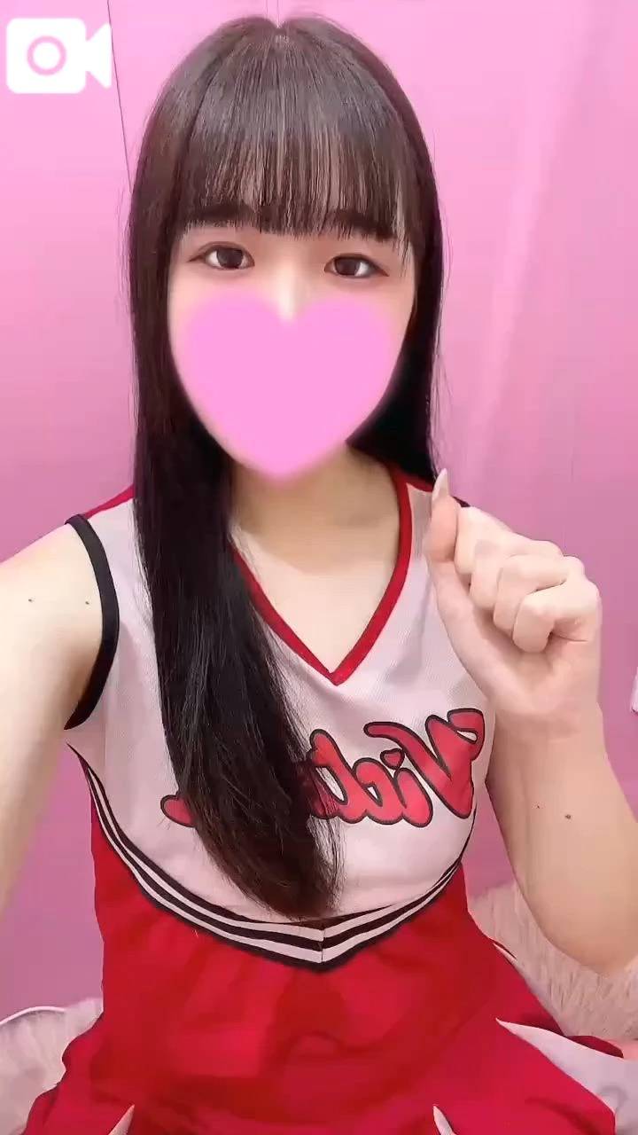 チアで応援してます！