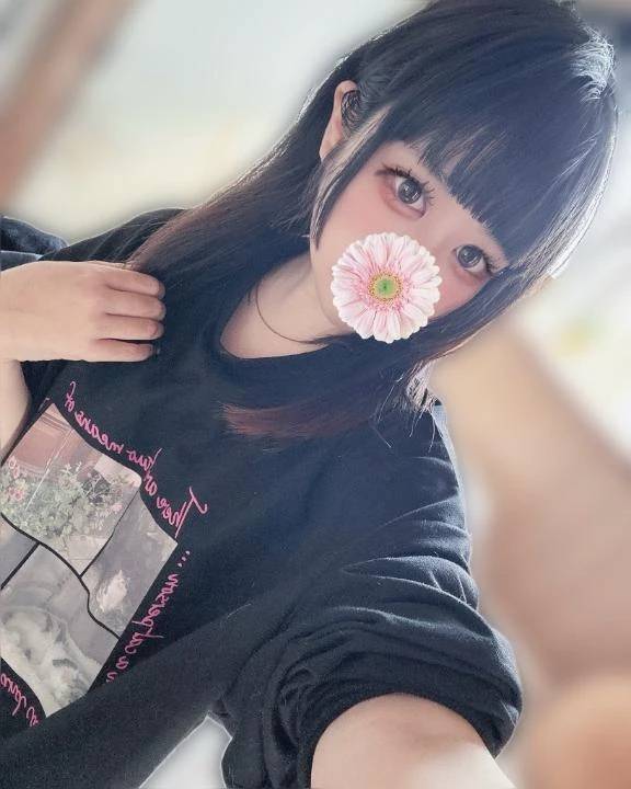 いるよ〜𓈒𓂂⋆͛📢⋆