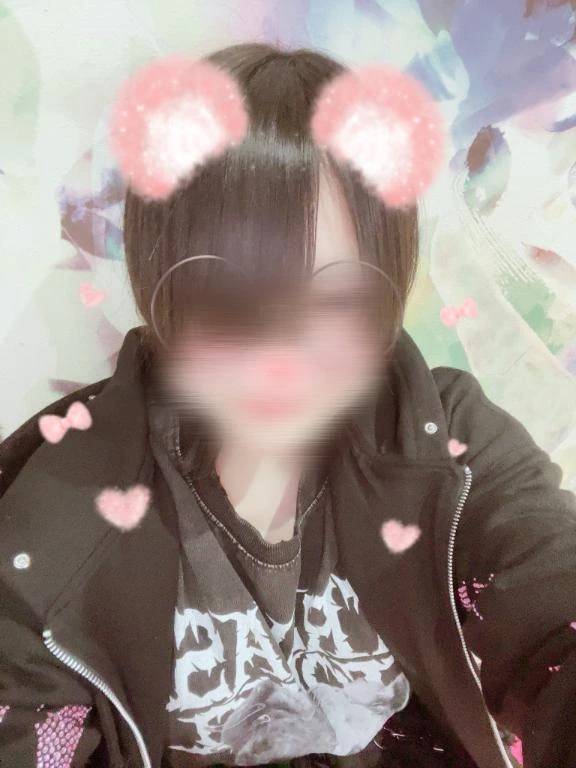 出勤しました🐈‍⬛🎀