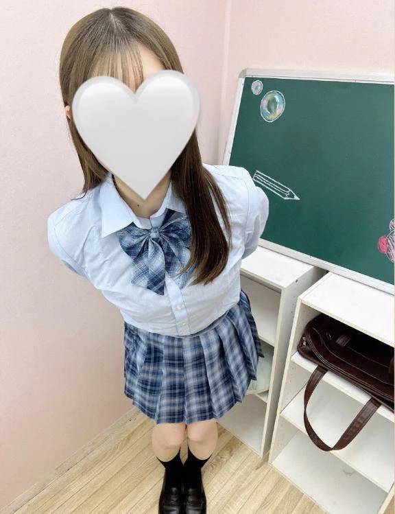 制服きました♪