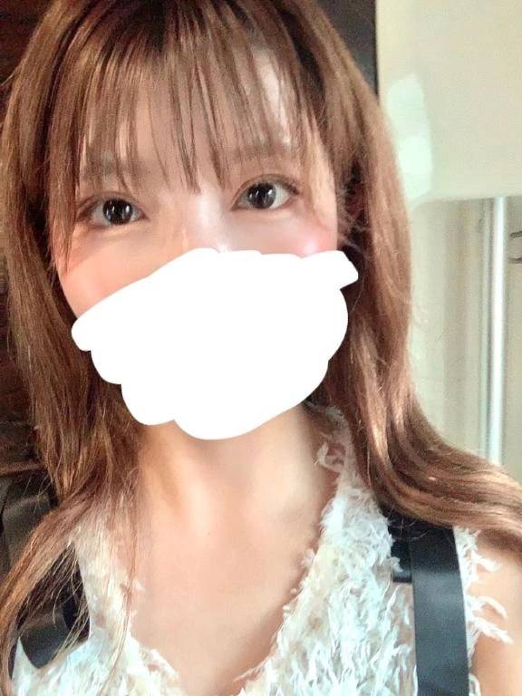 本日出勤❣️ご予約🈵ありがとうございます🫶🏻