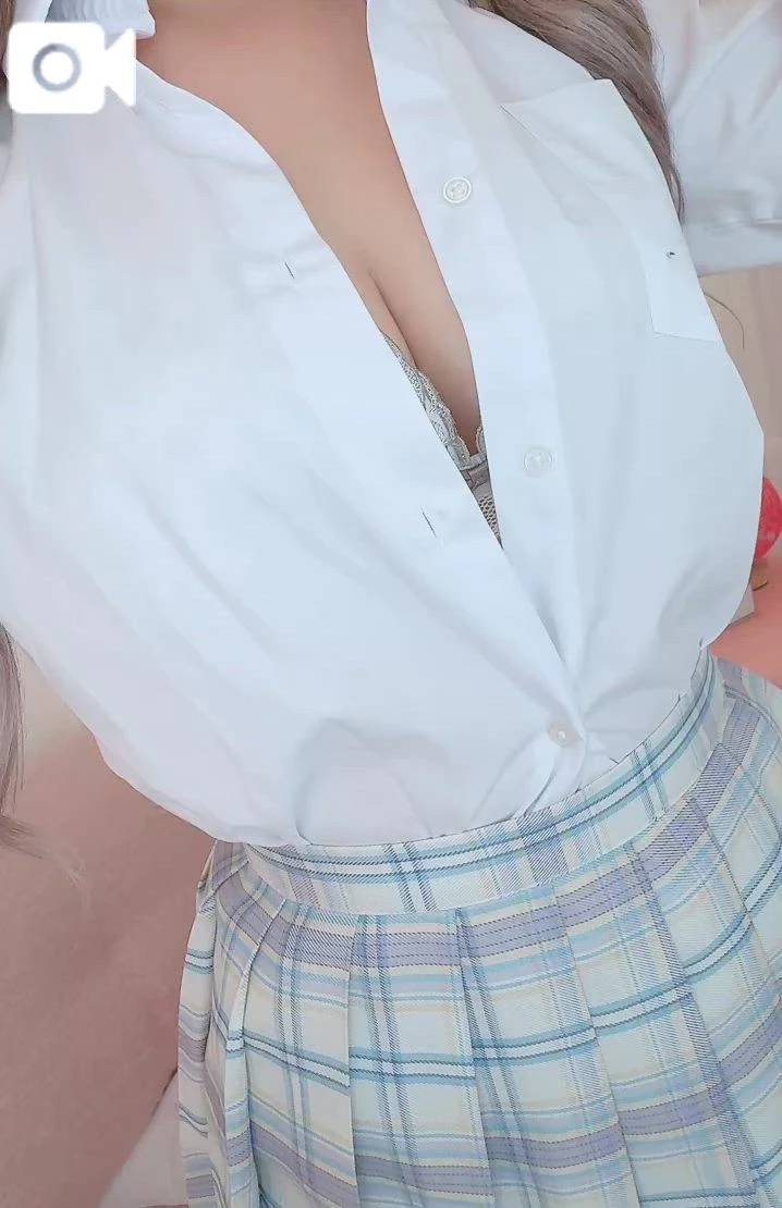 なお(学園collection)