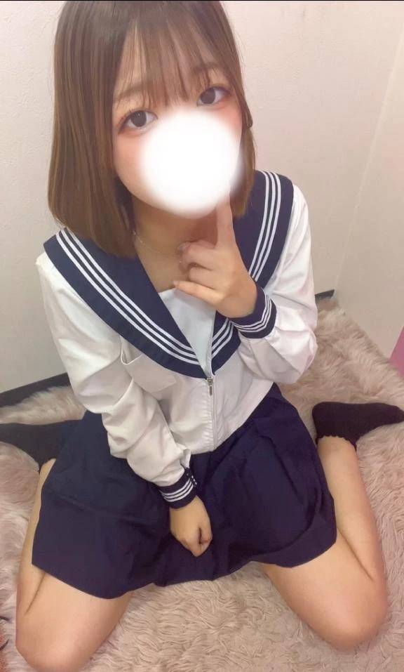 なゆ(学園collection)