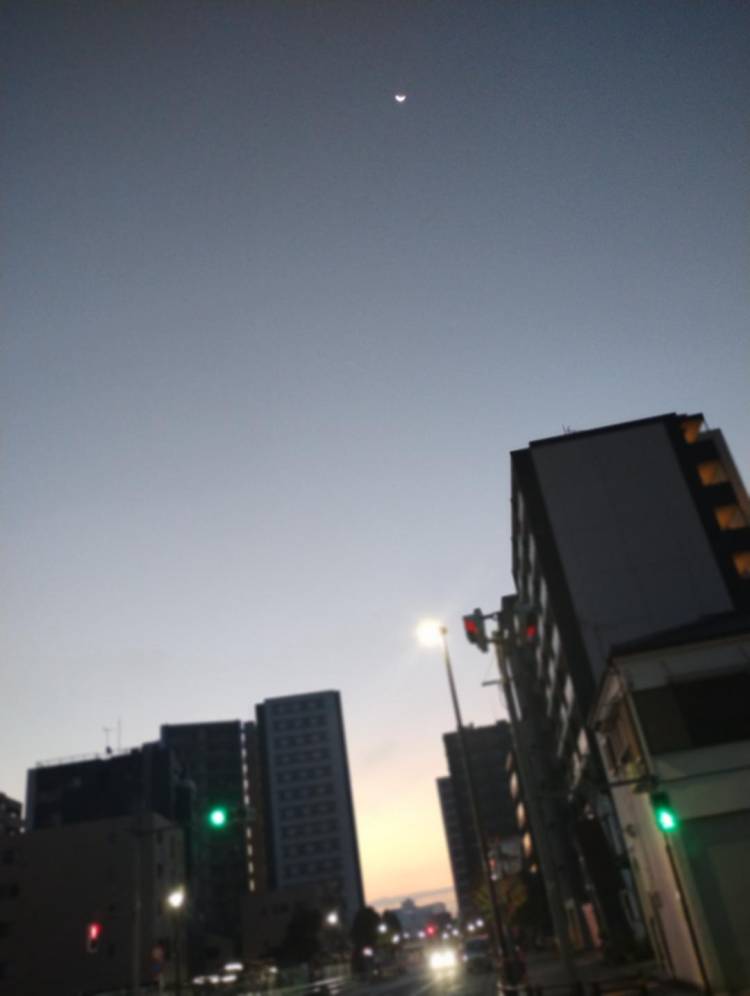 ぽっかり。。🌙