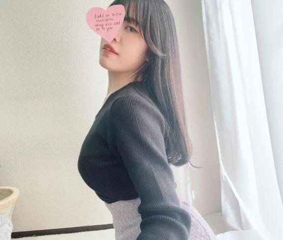 今日は、こんな服で💜🖤