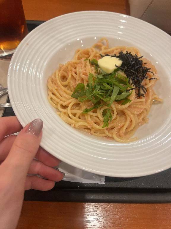 パスタちゅるちゅる笑