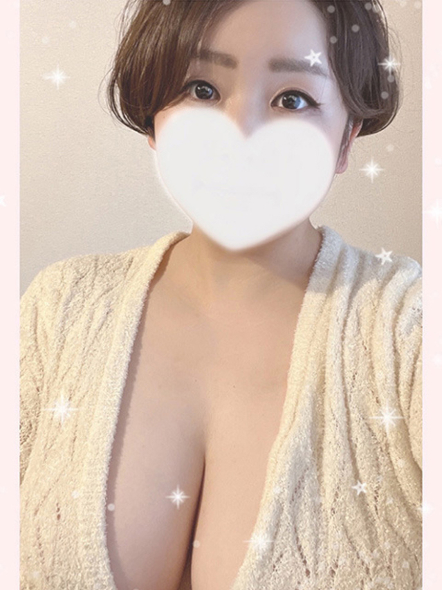 加瀬みなみ(大人のエッチなエステ)