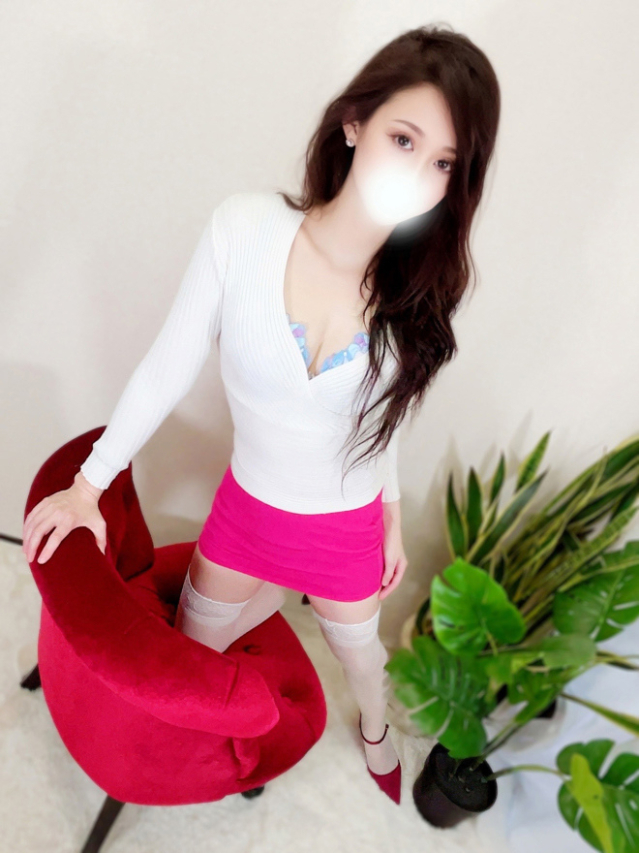 星乃しずく（大人のエッチなエステ）