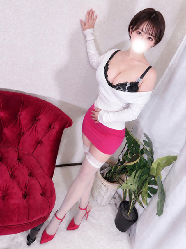 加瀬みなみ(大人のエッチなエステ)