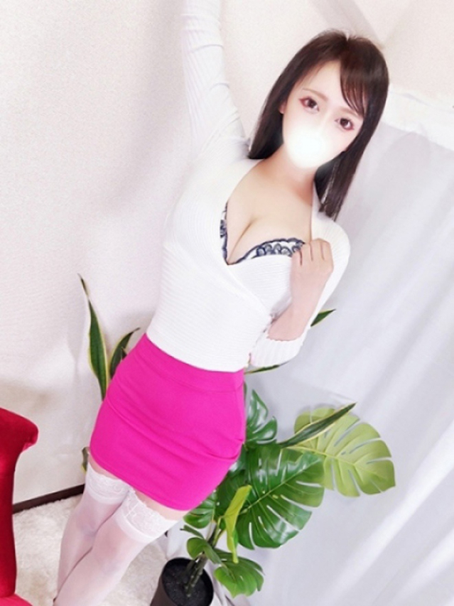 目黒りな(大人のエッチなエステ)