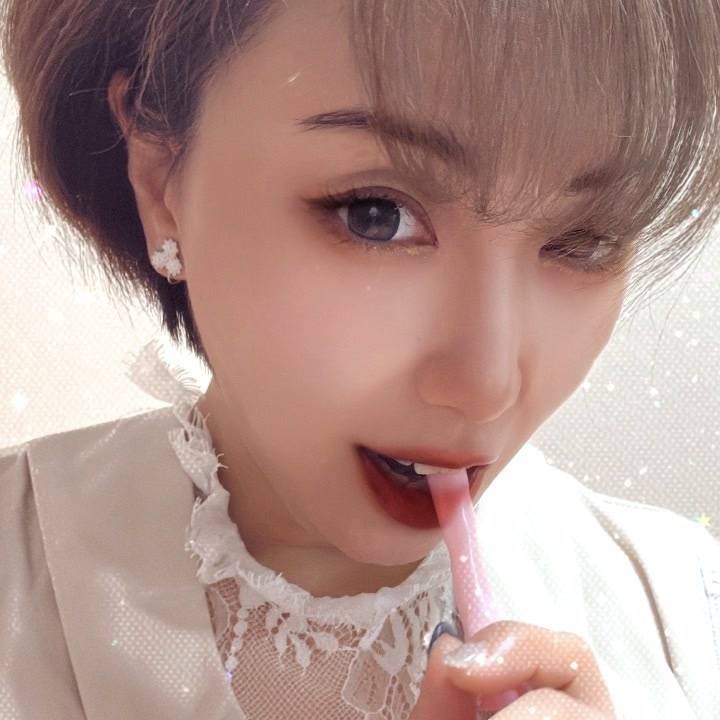 きさらぎ秘書???噛み噛み?