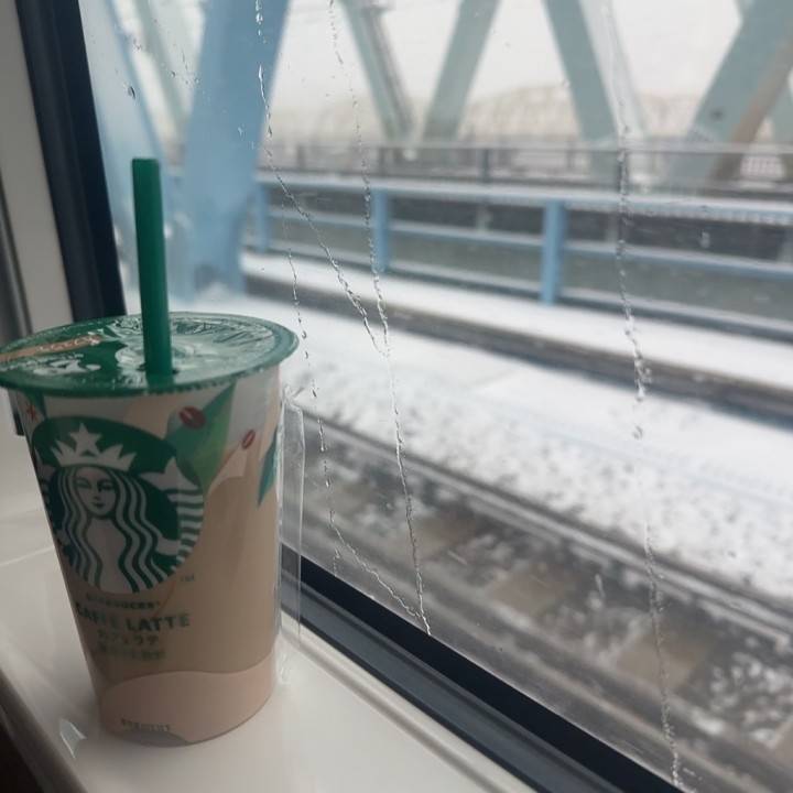 雪だー!!!