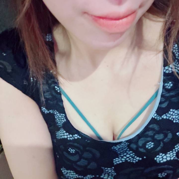 夜になると…