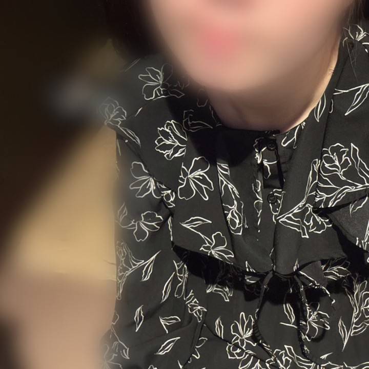 初??