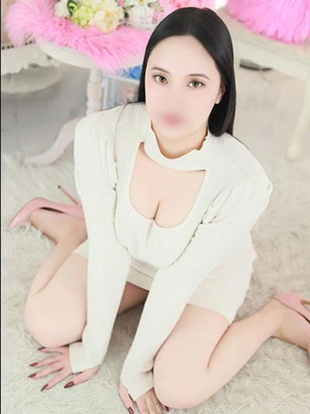 しづき（ハピネス水戸）