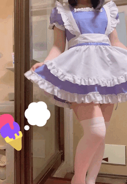 🌼 紫のメイド服😚💜