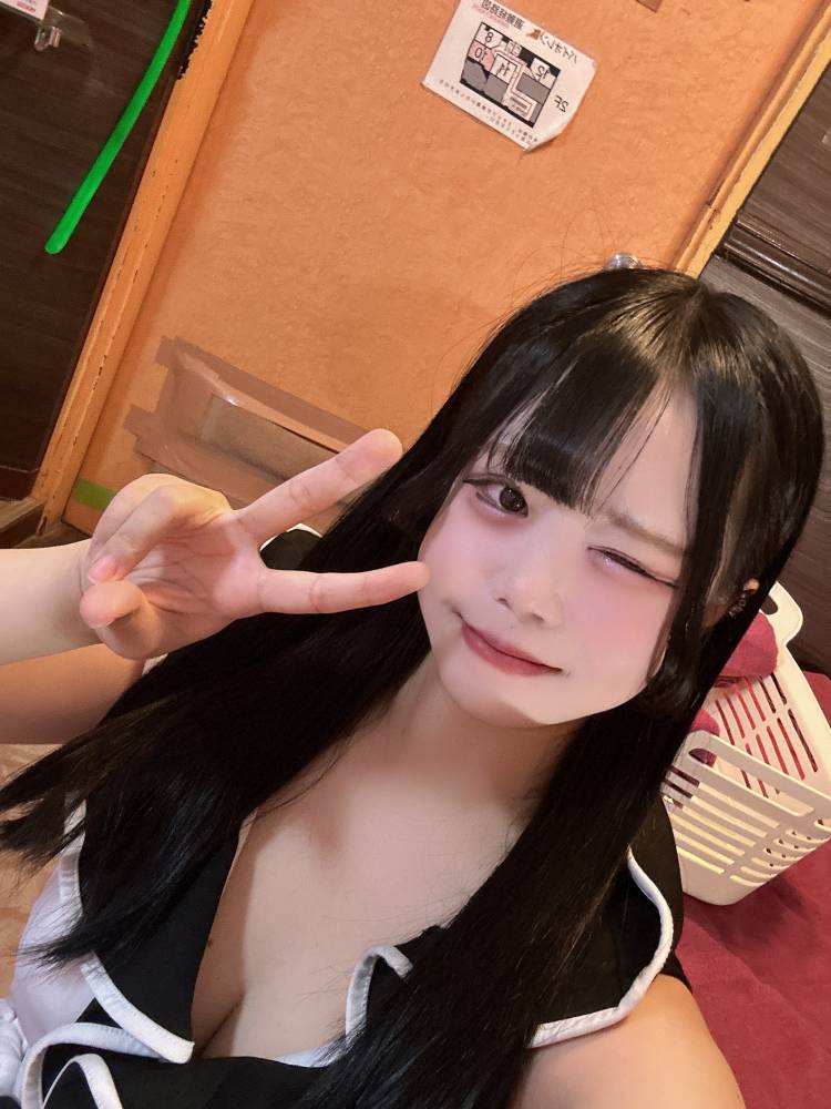 出勤してるよ〜😘