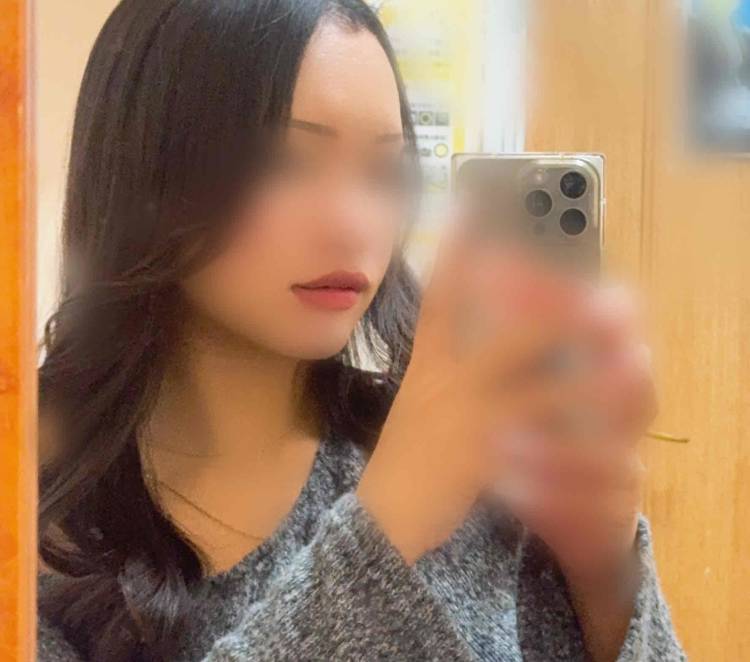 まってます