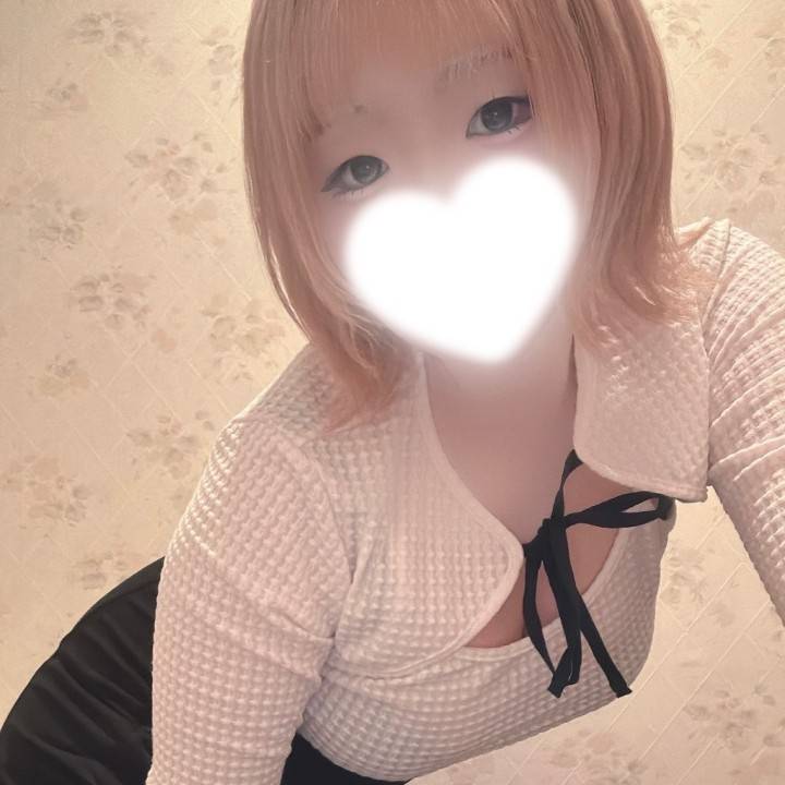 今日もおつみよんっ！！！出勤したよんっ🥰✊🏻💓