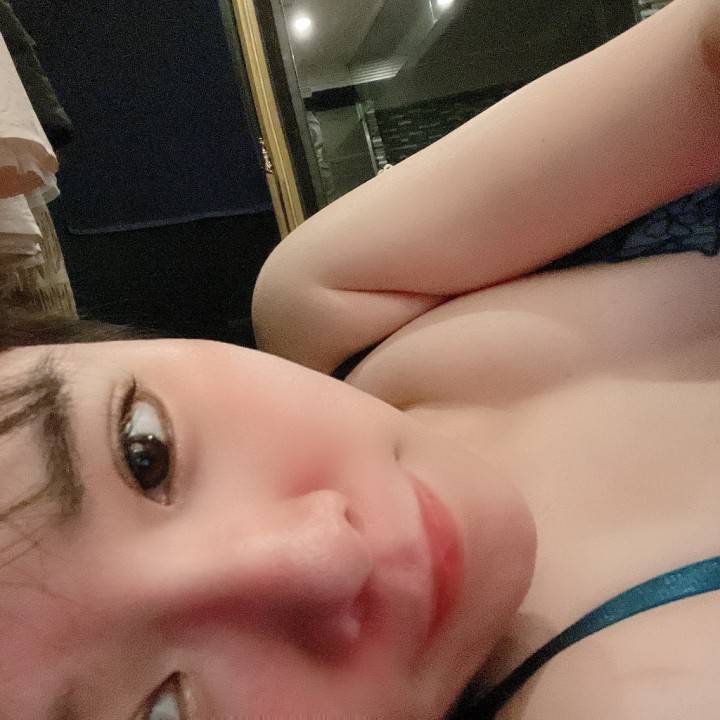 なにしてますか？？