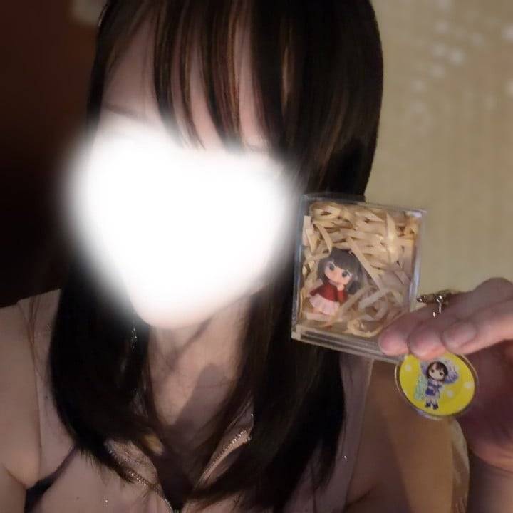 新作୧(՞o̴̶̷̤̫ o̴̶̷̤ ՞)و