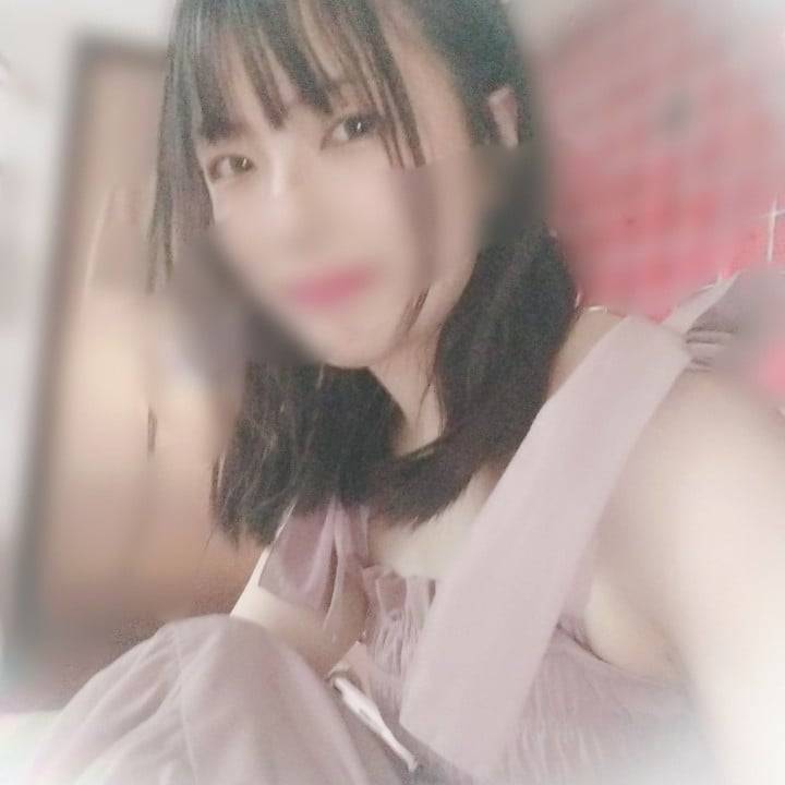 ビニール越しの自撮り