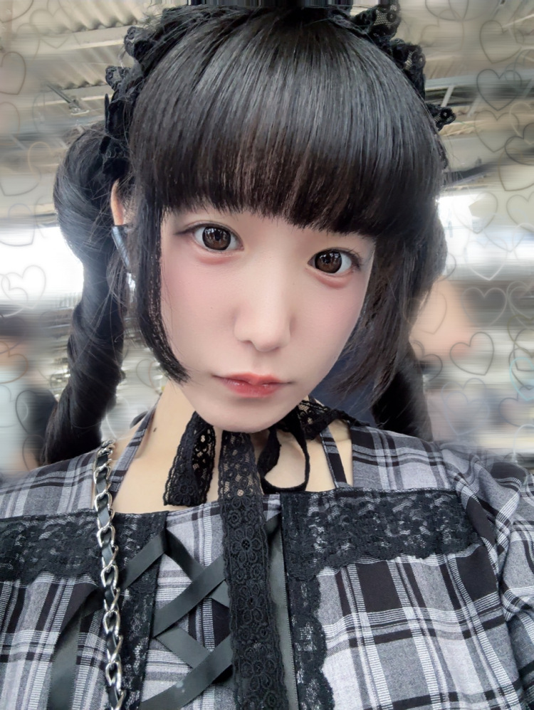 甘んじて受け入れる