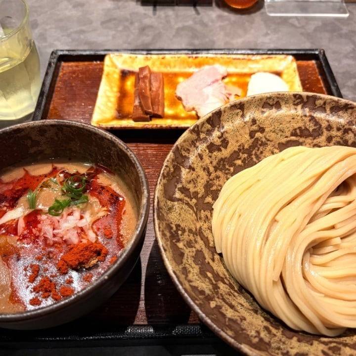 つけめ〜ん