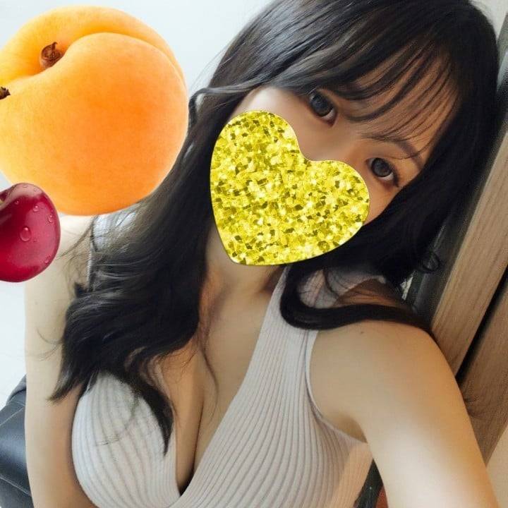来月のシフト決まりました( '-'‪🫶🏻)🍇🍑🍒🍓