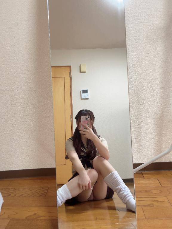 ( *? ??*)ﾌﾌﾝ