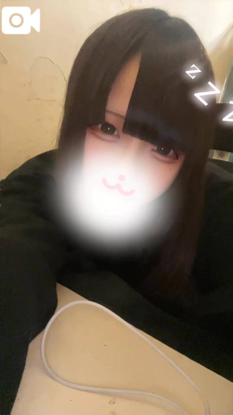 ねむねむ🥱