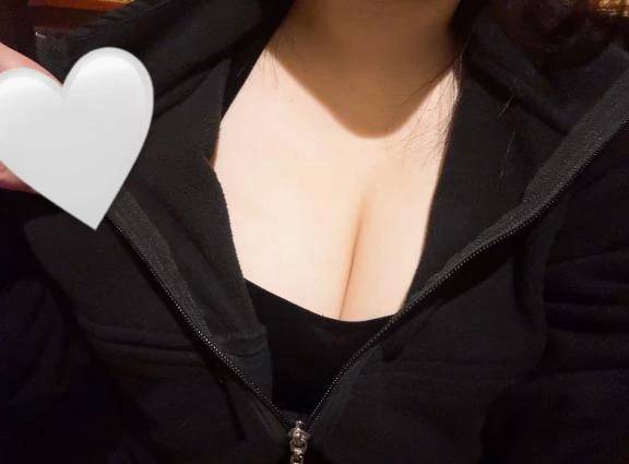 ねぇ…我慢できる？🫣💋