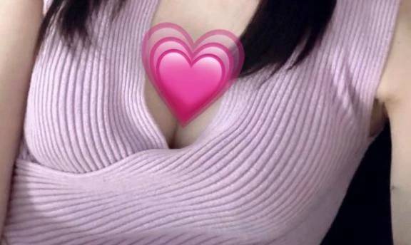 早い時間から誘惑中…💋
